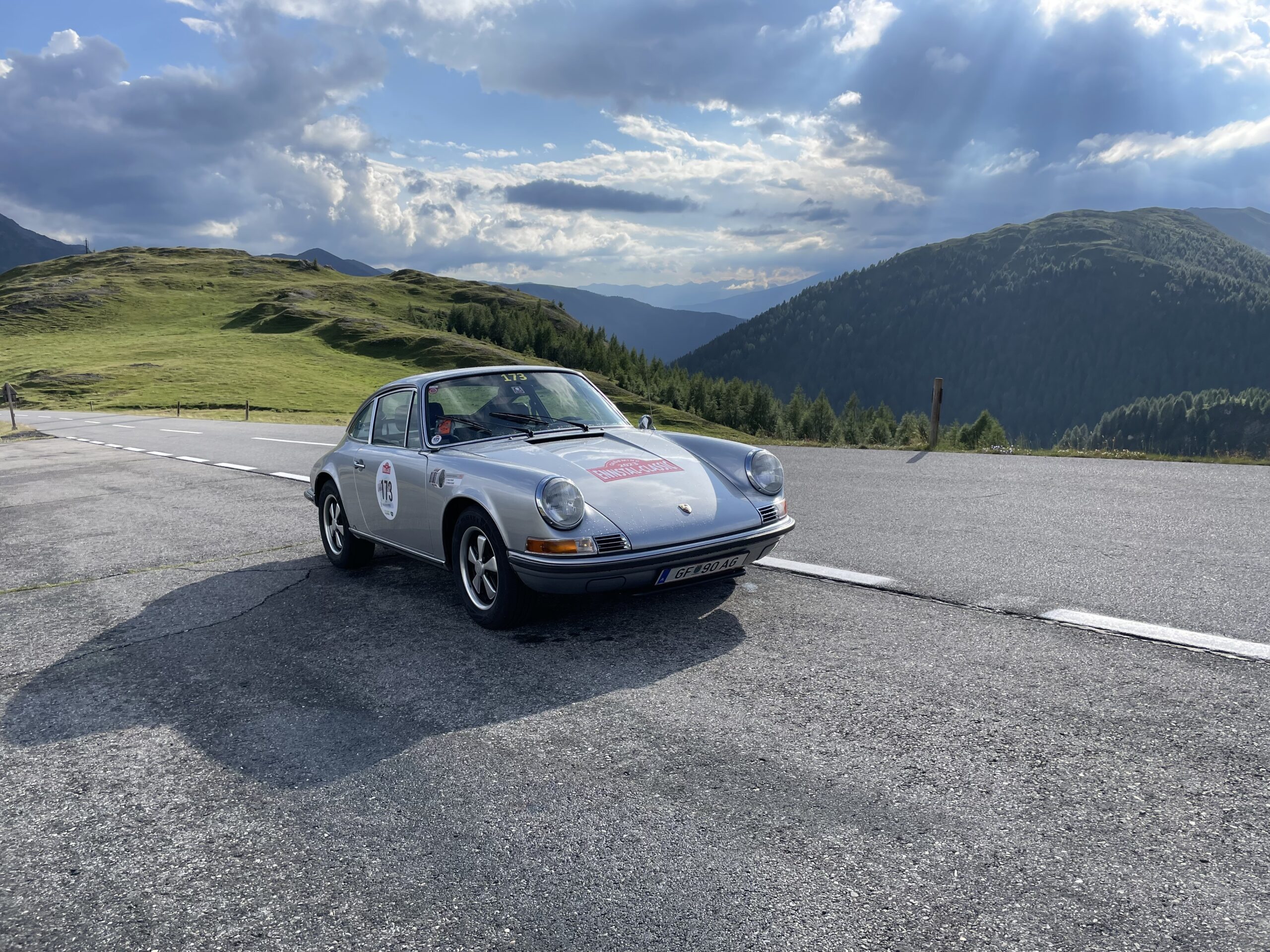 dmYPHroQ3ahq-IMG_5799