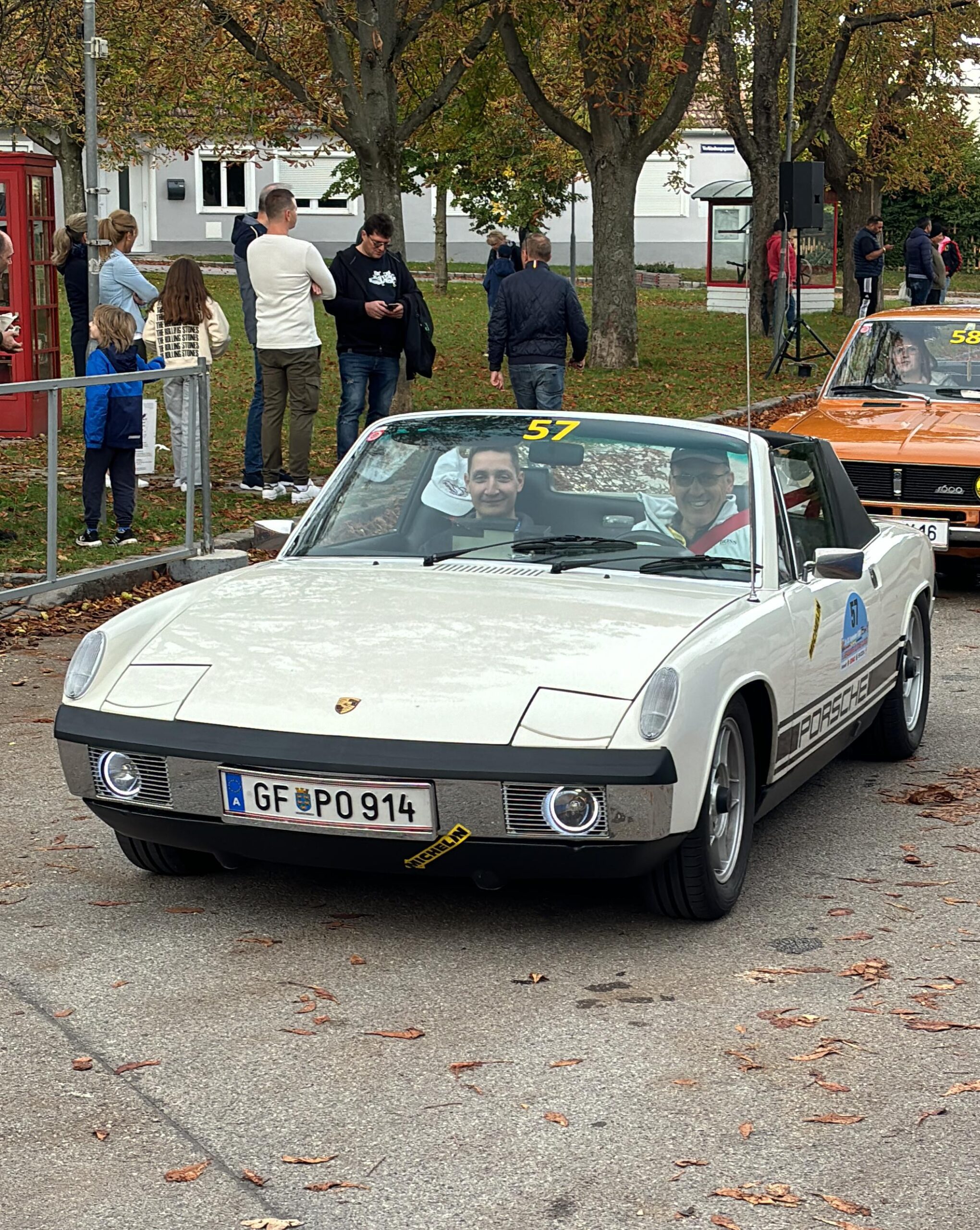 2Y8DXzj9dtTe-1000025527