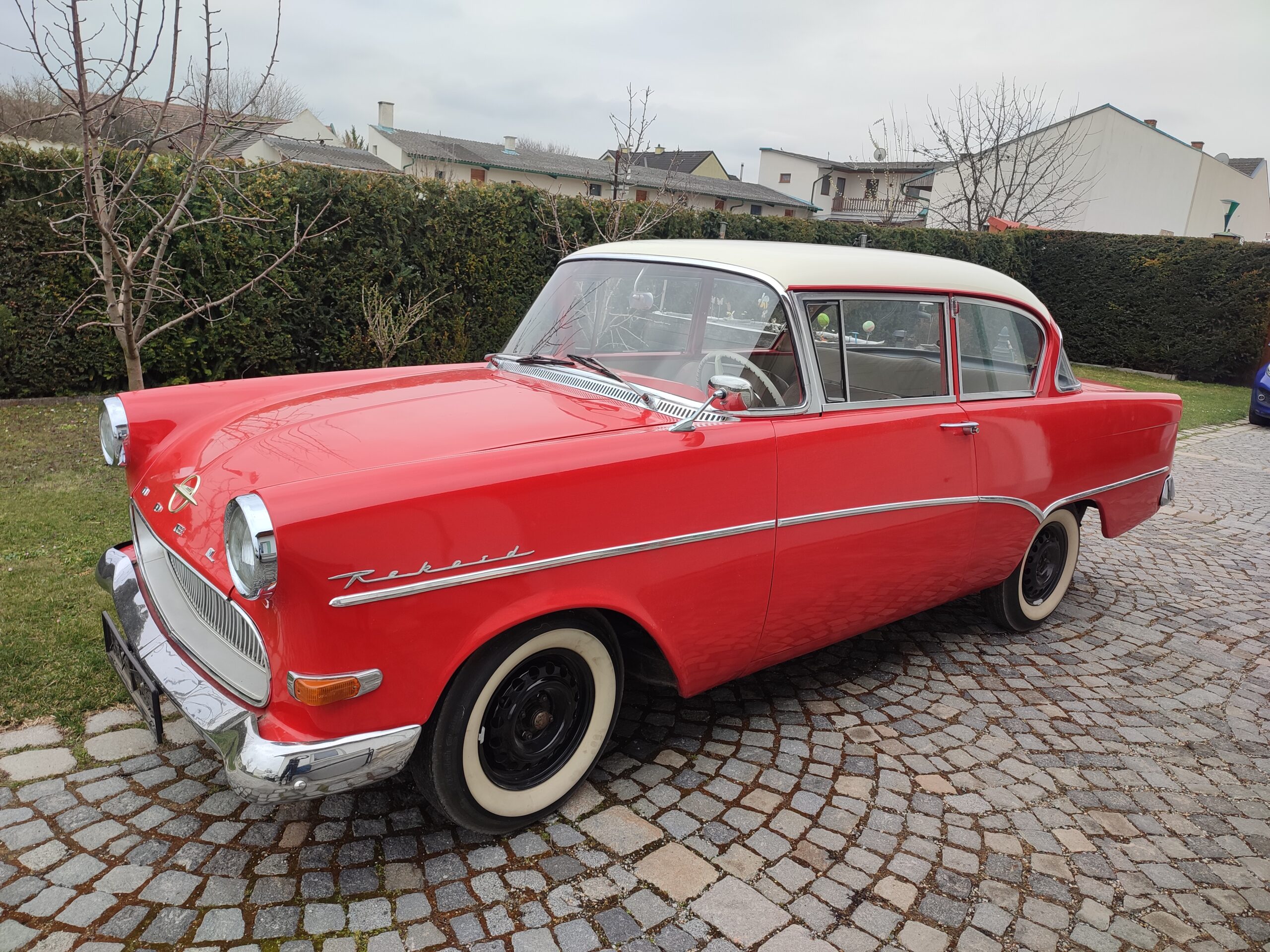 Y1g4OGAKQJpA-17421228065636819300382256306891